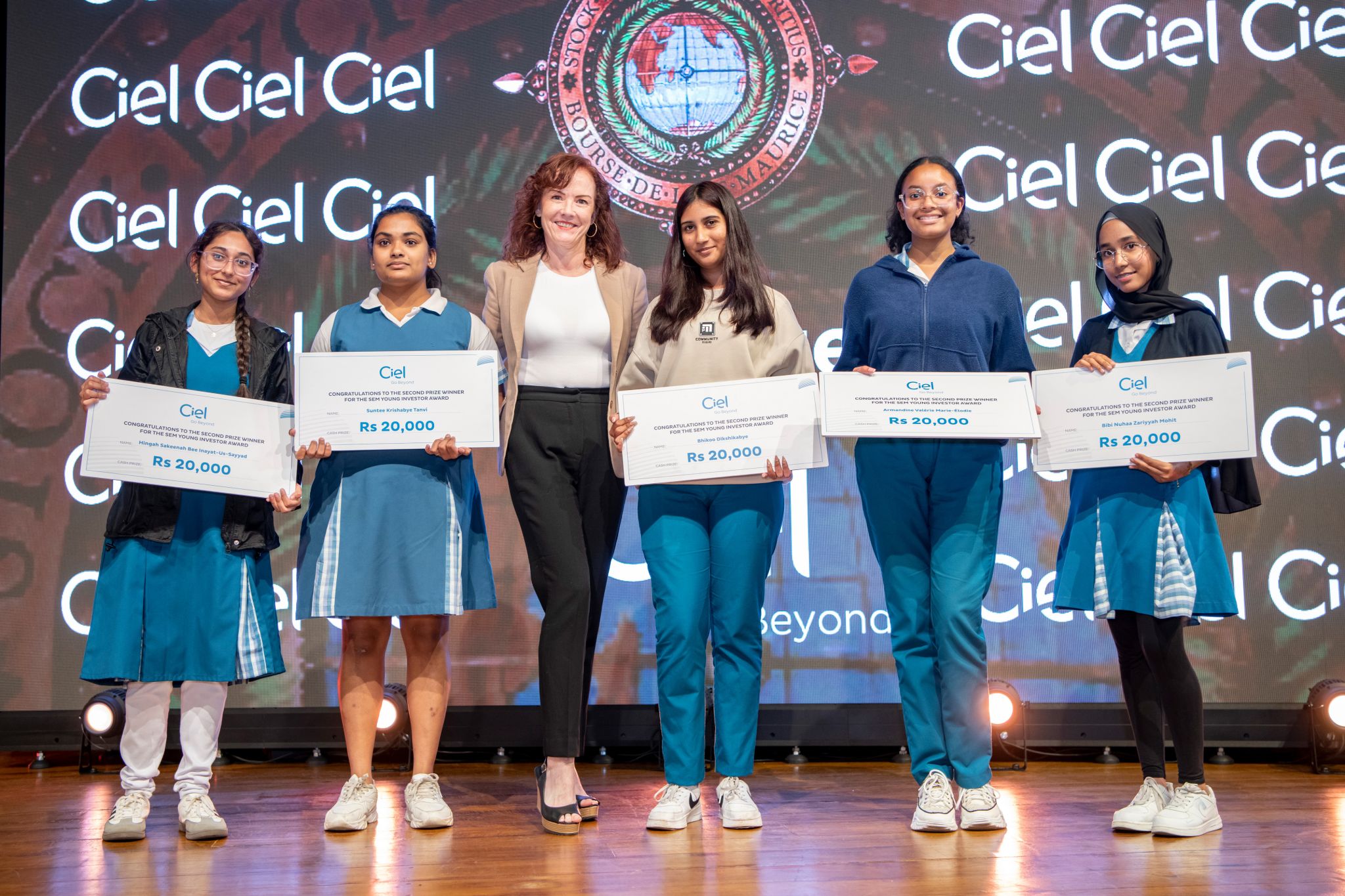 Next Generation of Investors Shines at 2025 SEM Young Investor Awards