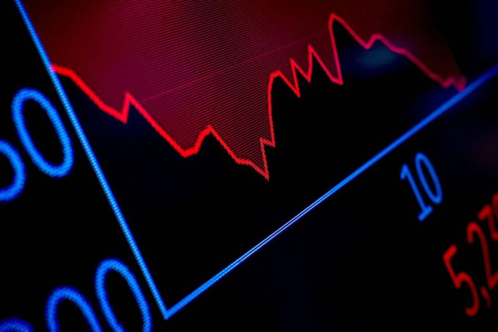 Investors Revive Dotcom-Era Strategy